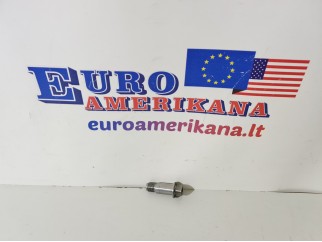 Connector-Engine Oil Cooler